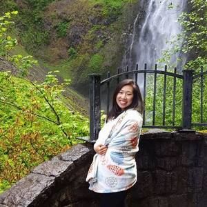 Meet your Posher, Gina